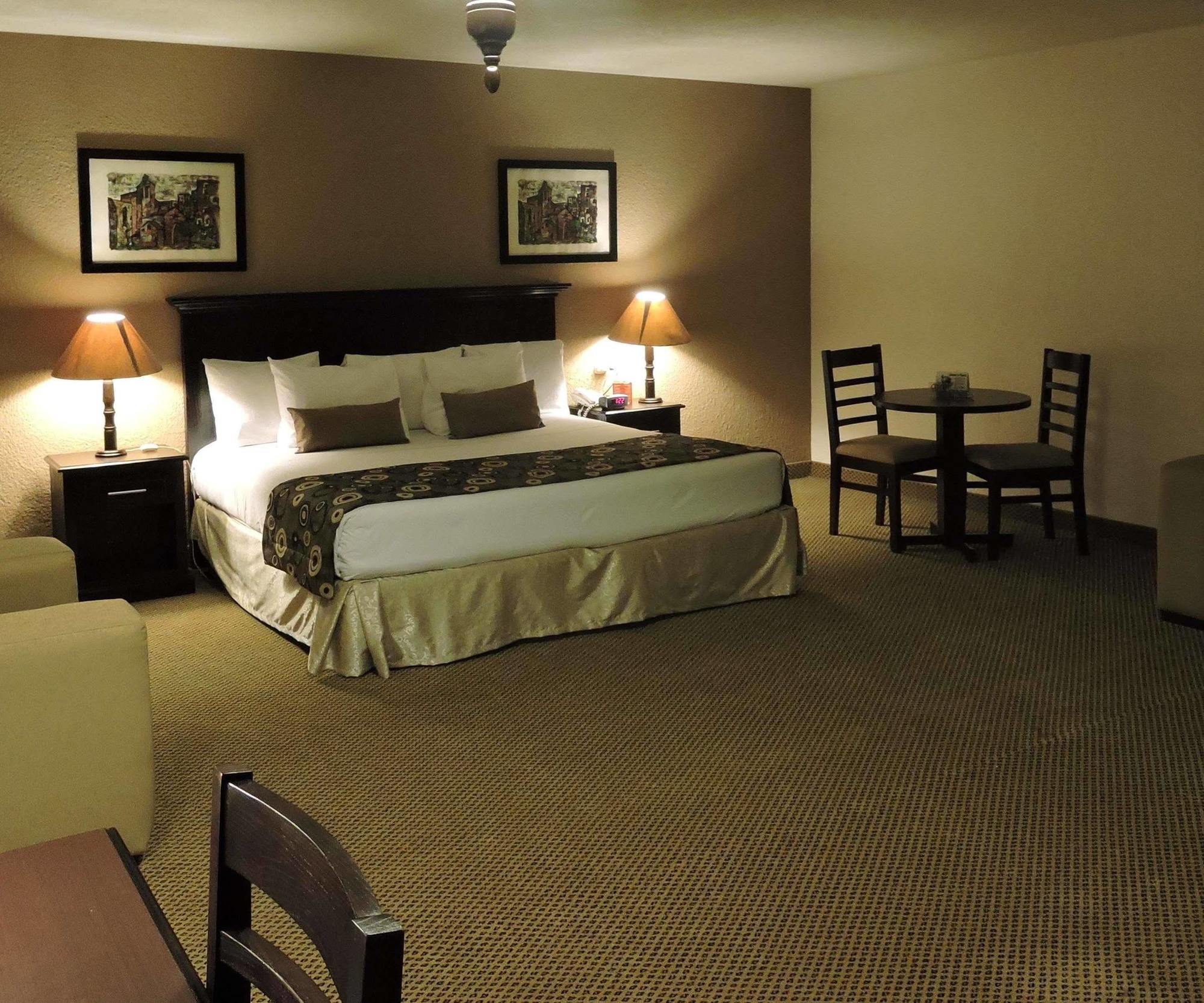 Best Western Posada Del Rio Gomez Palacio Bagian luar foto