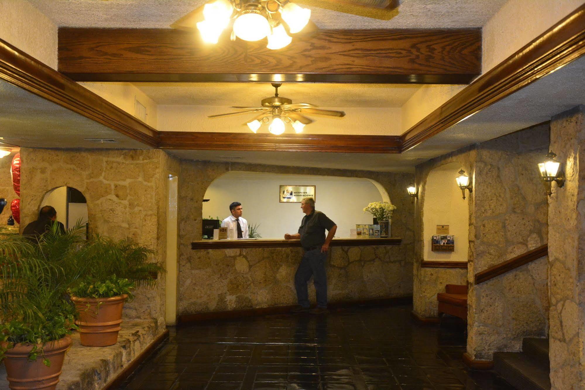 Best Western Posada Del Rio Gomez Palacio Bagian luar foto